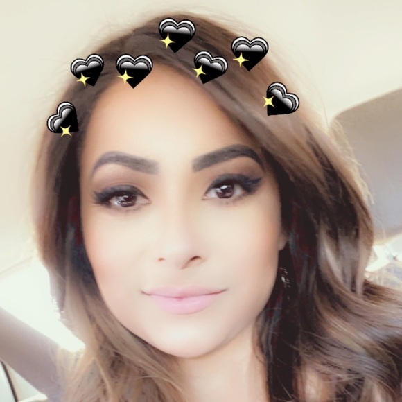 Meet your Posher, Brittany - Picture 1 of 1